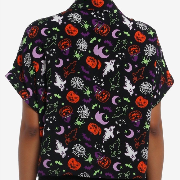 Spooky Symbols Woven Button Up‎ Hot Topic Halloween - Picture 3 of 3